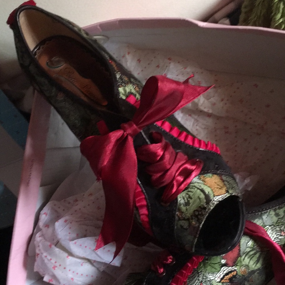 Shoes
